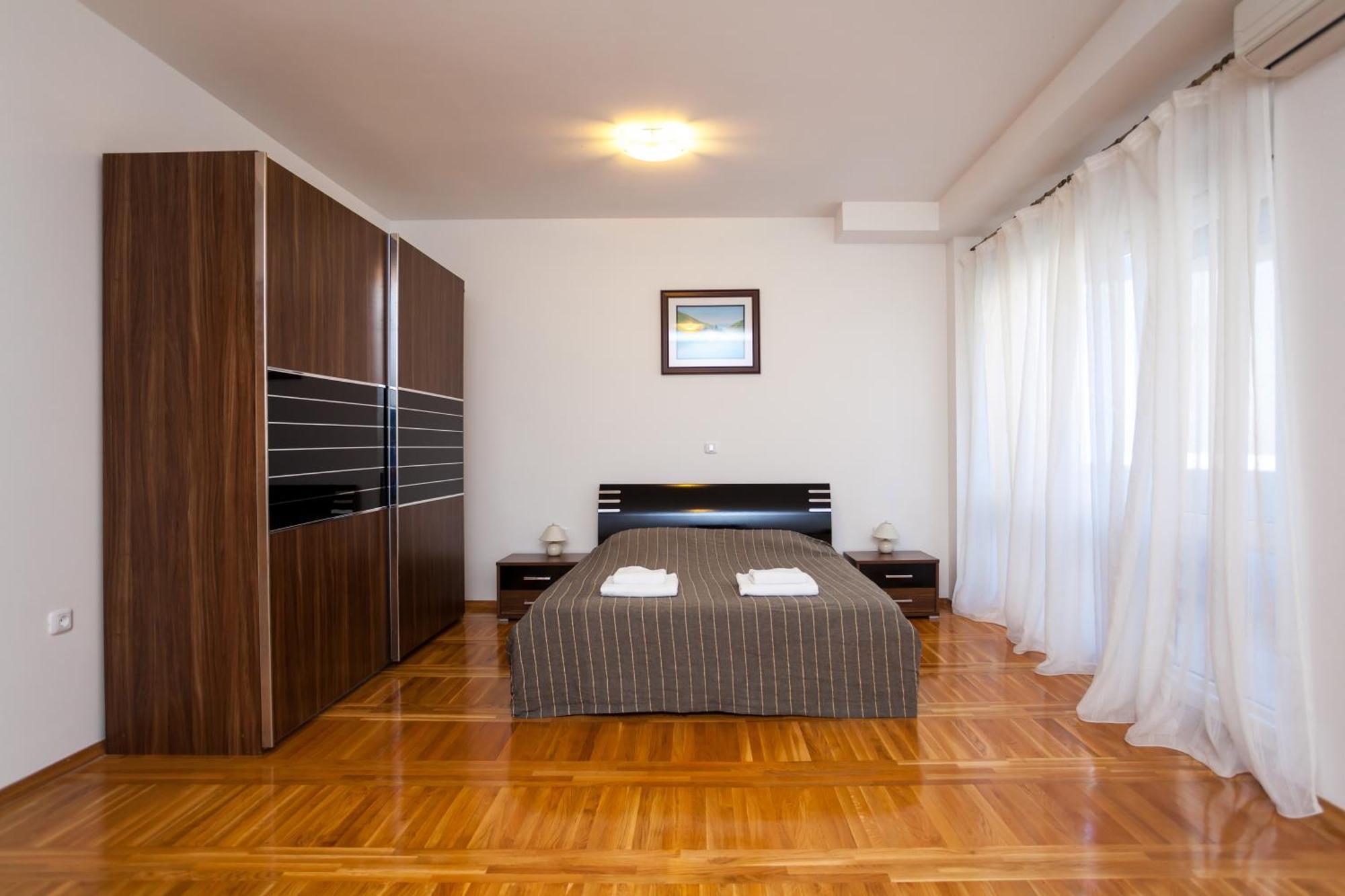 Royal Villas Dobra Voda Phòng bức ảnh